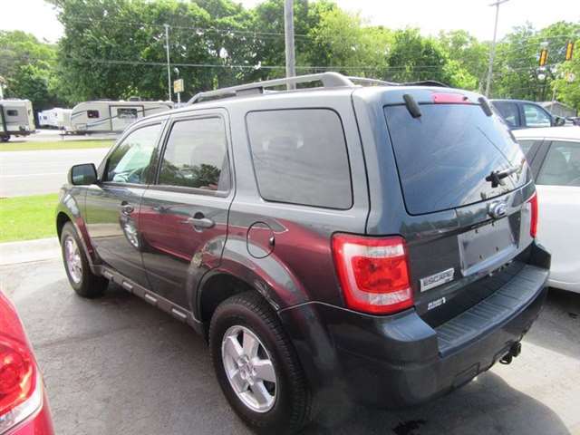 Ford Escape 2009 photo 3